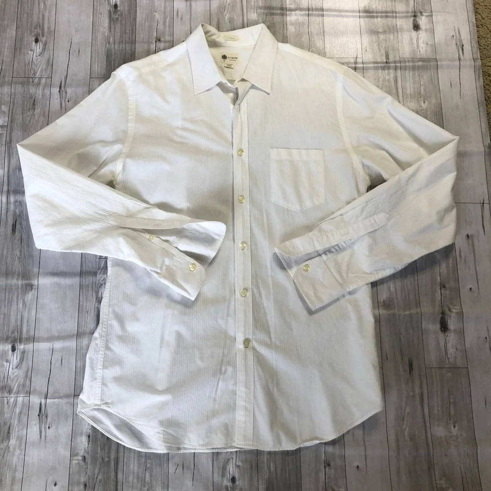 J. Crew Shirt Mens Medium 100 Percent Cotton Button Down Long Sleeve